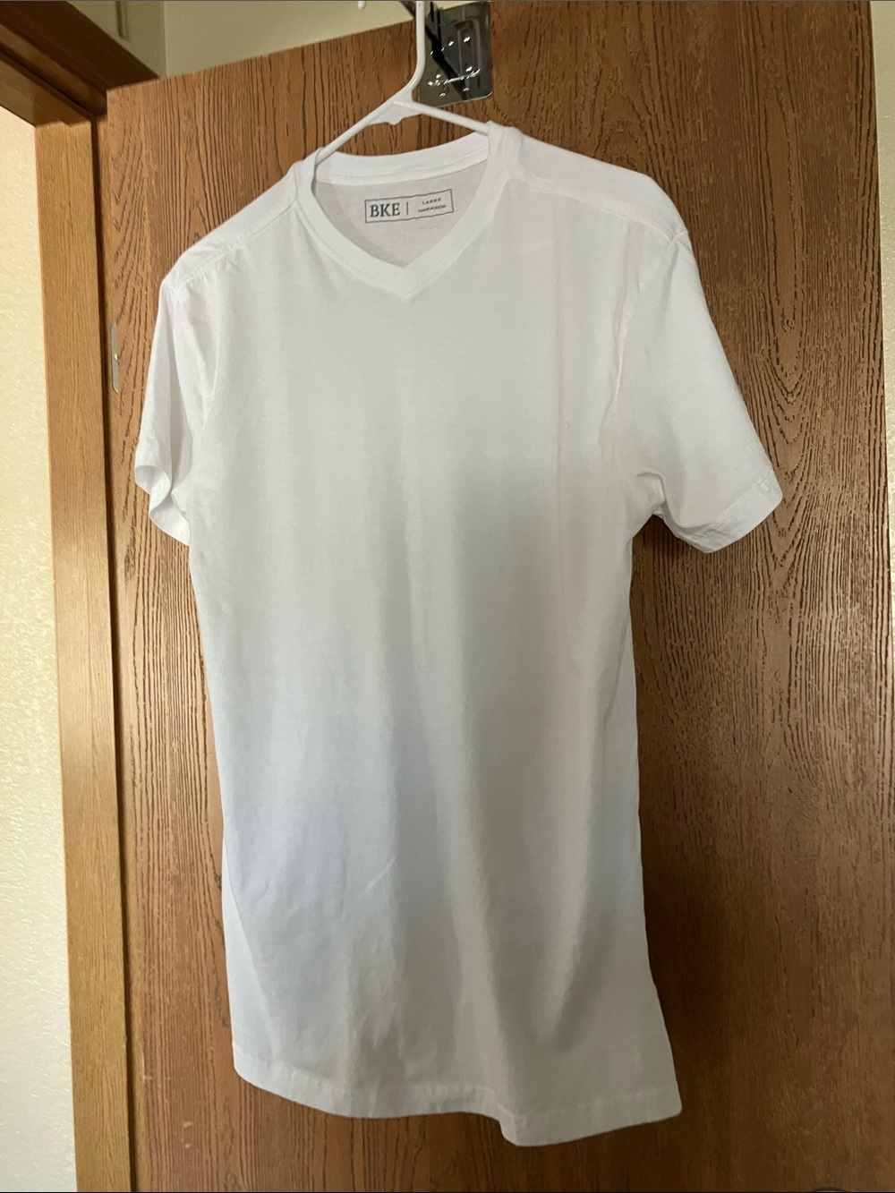 Men’s white BKE T-shirt